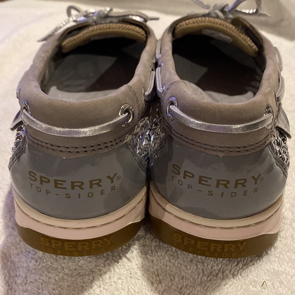 Sperry Shoes - Picture 4 of 9